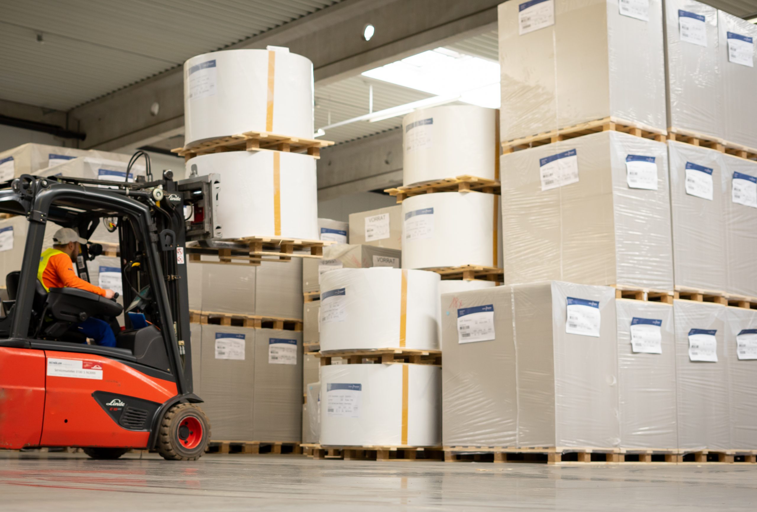 Heitmann Packing Packaging material - Hüttemann Logistik